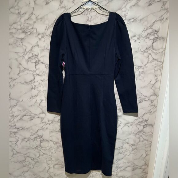 ELLIATT Scarlette Cutout Long Sleeve Sheath Midi Dress in Navy - Picture 5 of 6